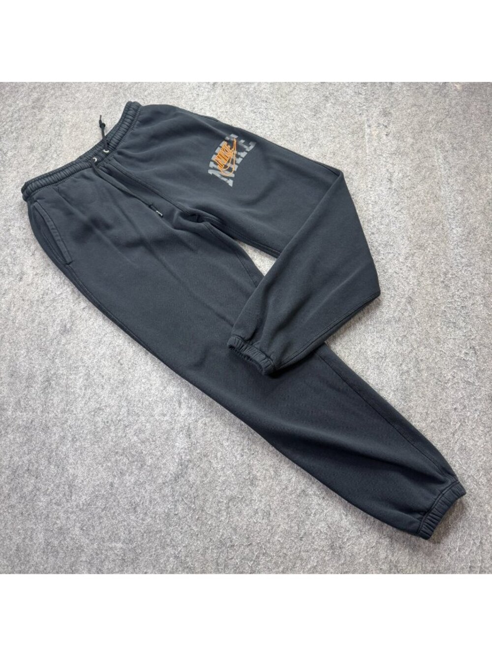 Nike Sportswear Club Fleece Joggers Men S Black Tapered 29" Sweatpants b175